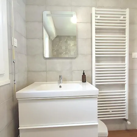 Le Balneo Duplex Avec Balcon - Riva Bella